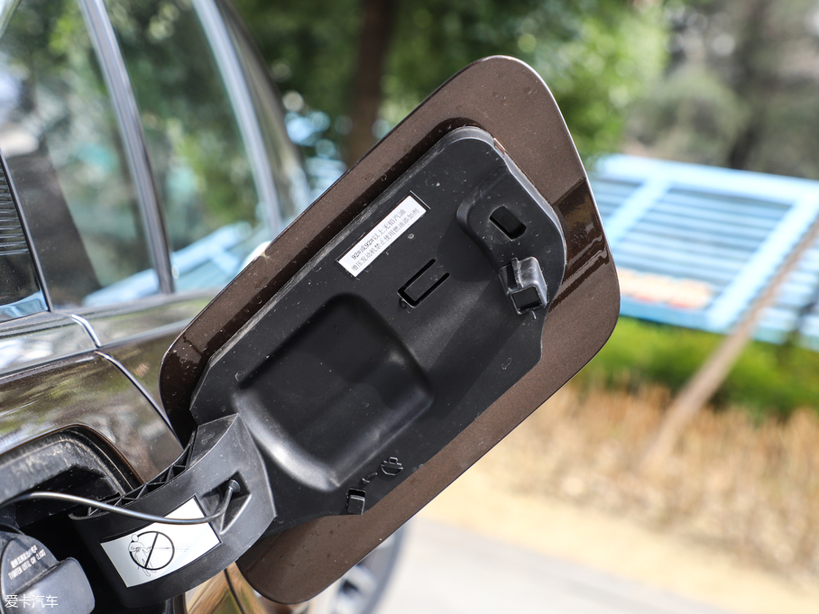 2019508L 400THP PureTech {ذ VI