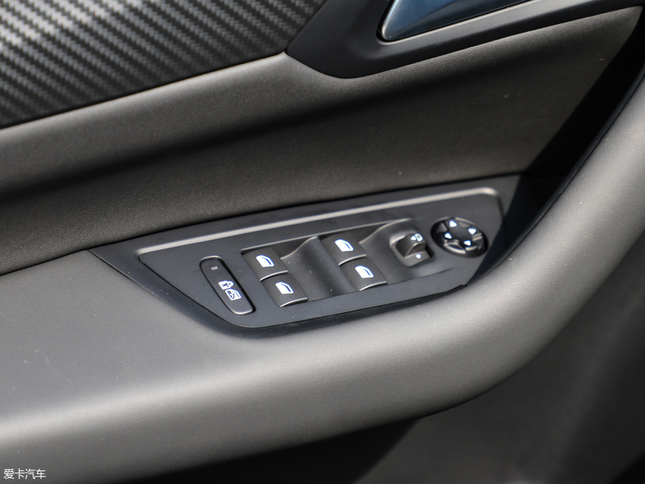 2019(bio)508L 400THP PureTech {ذ (gu)VI