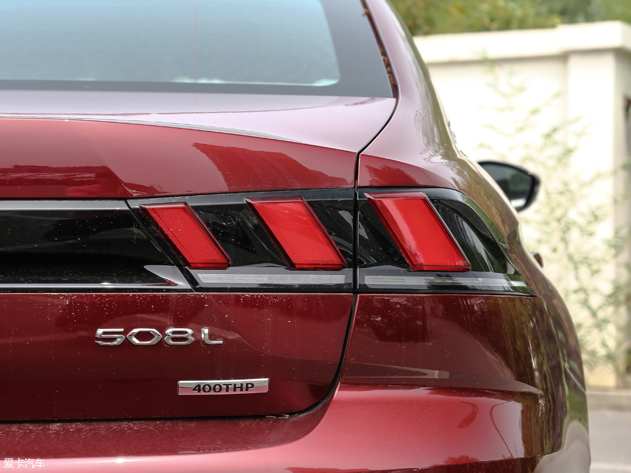 2019508L 400 THP PureTech XP˰  VI