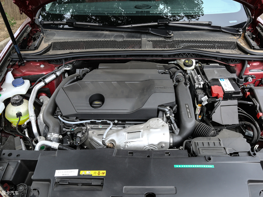 2019508L 400 THP PureTech XP˰  VI