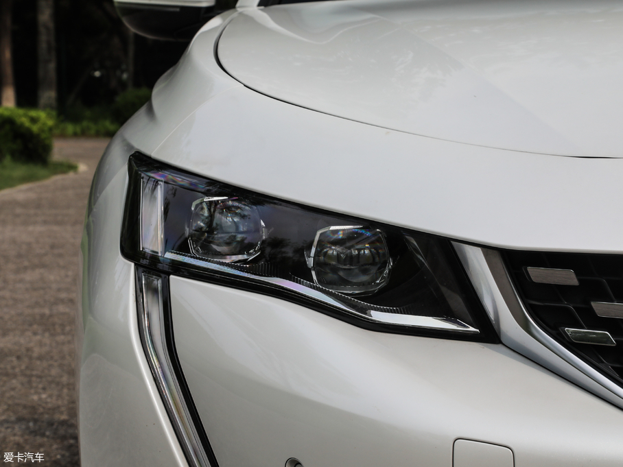 2019508L 400THP PureTech  VI