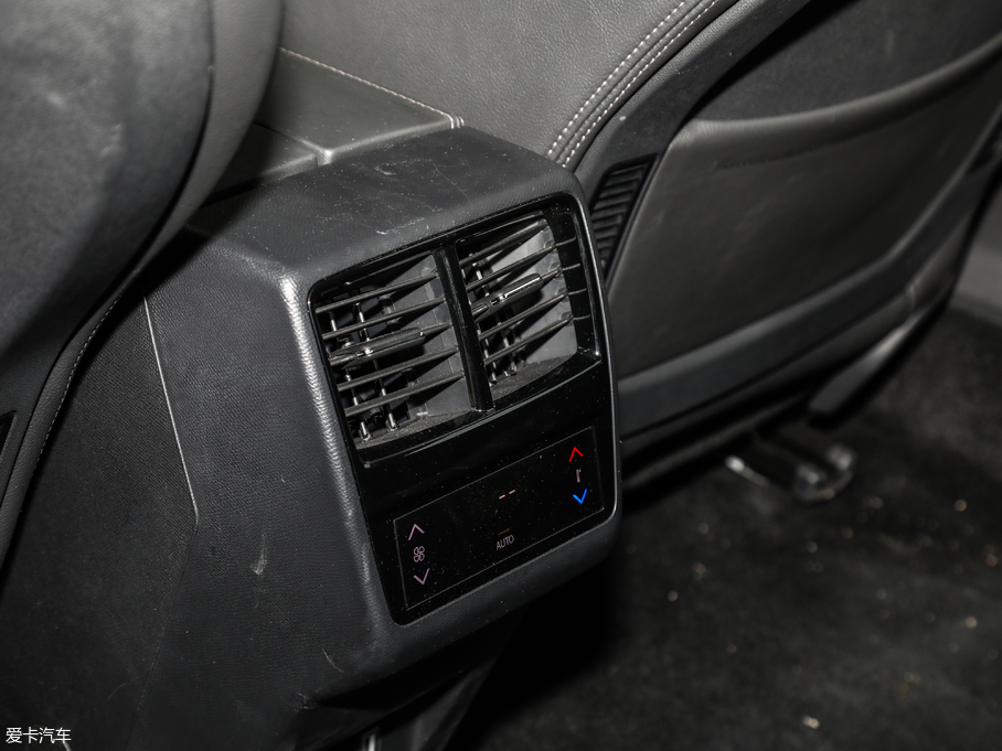 2019508L 400THP PureTech  VI