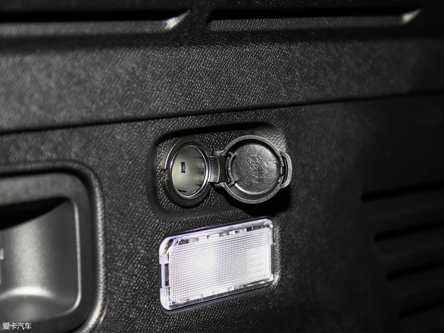 20194008 380THP AGT V