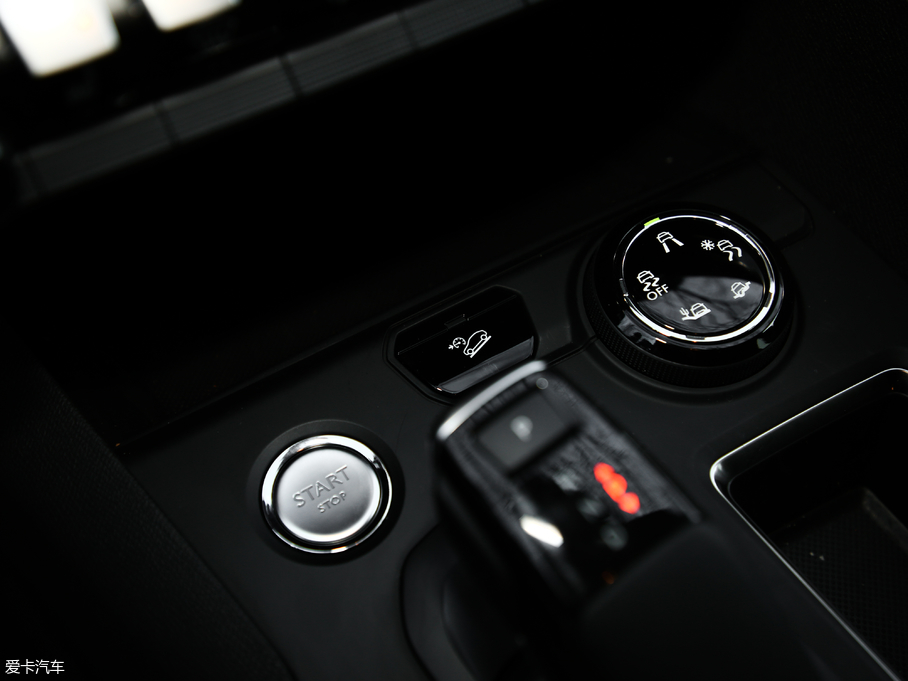 20194008 380THP ׿Խ V