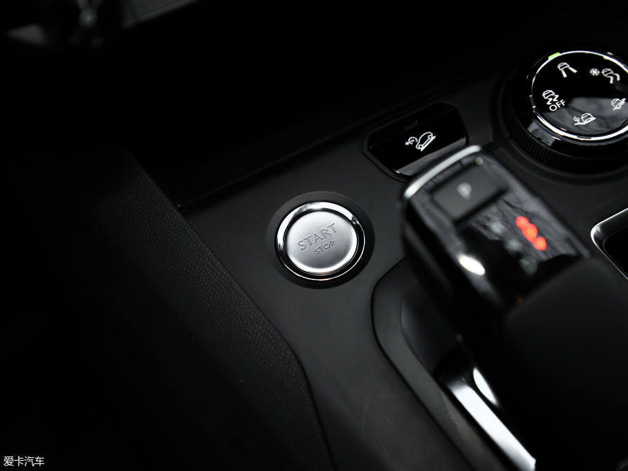 20194008 380THP ׿Խ V