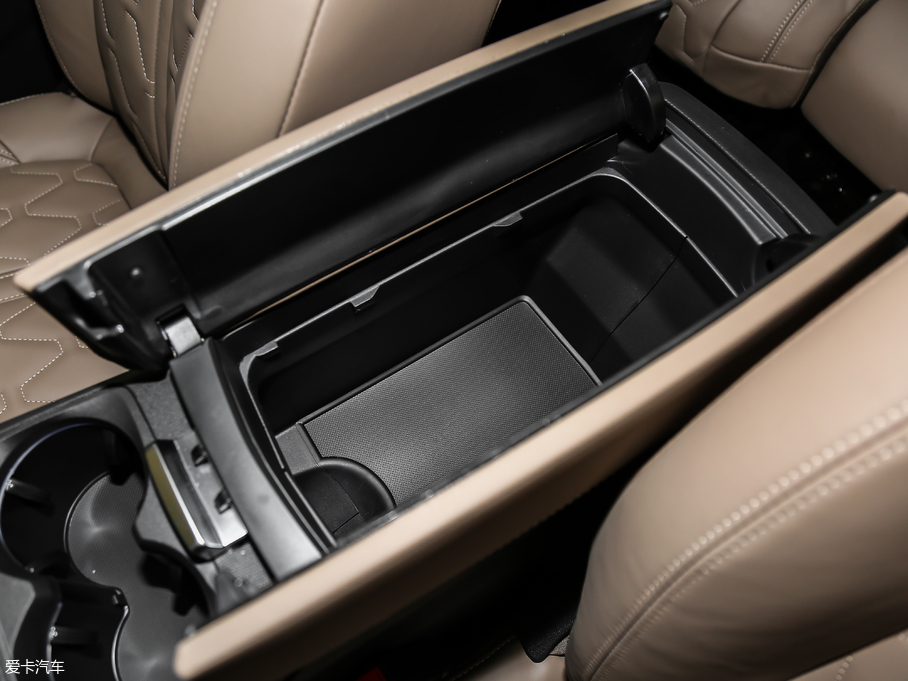 20195008 380THP AGT 7 V