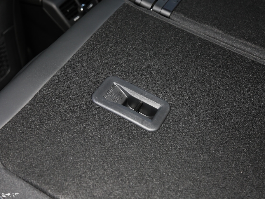 20195008 380THP Ӣ 7 V