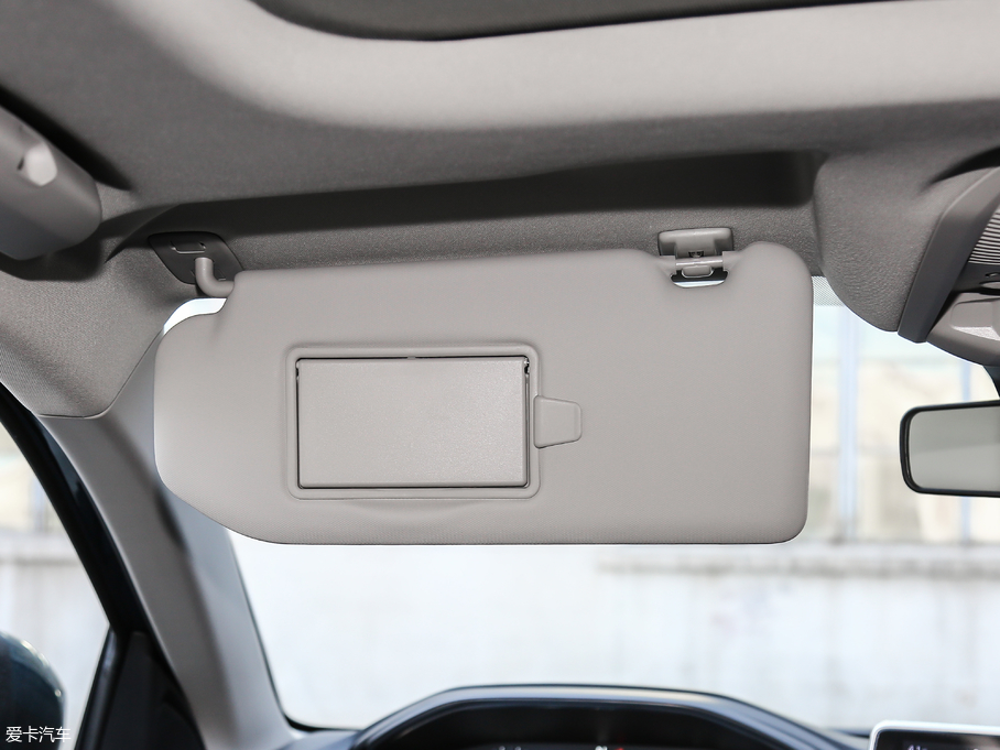 20195008 380THP Ӣ 7 V