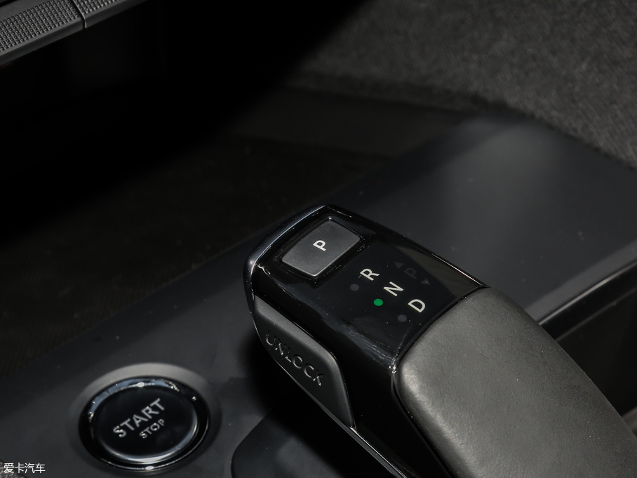 20195008 380THP Ӣ 7 V