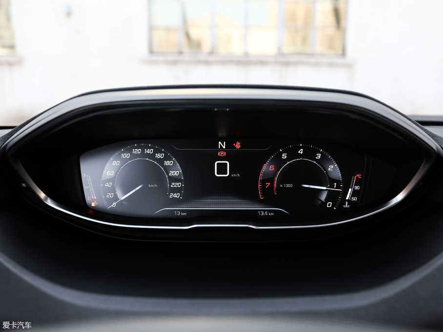 20195008 380THP Ӣ 7 V