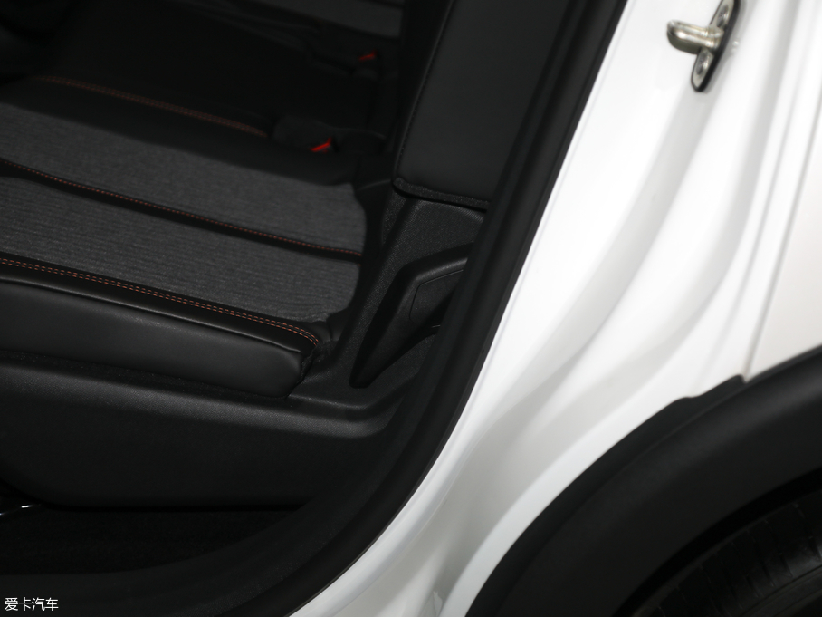 20195008 380THP Ӣ 7 V