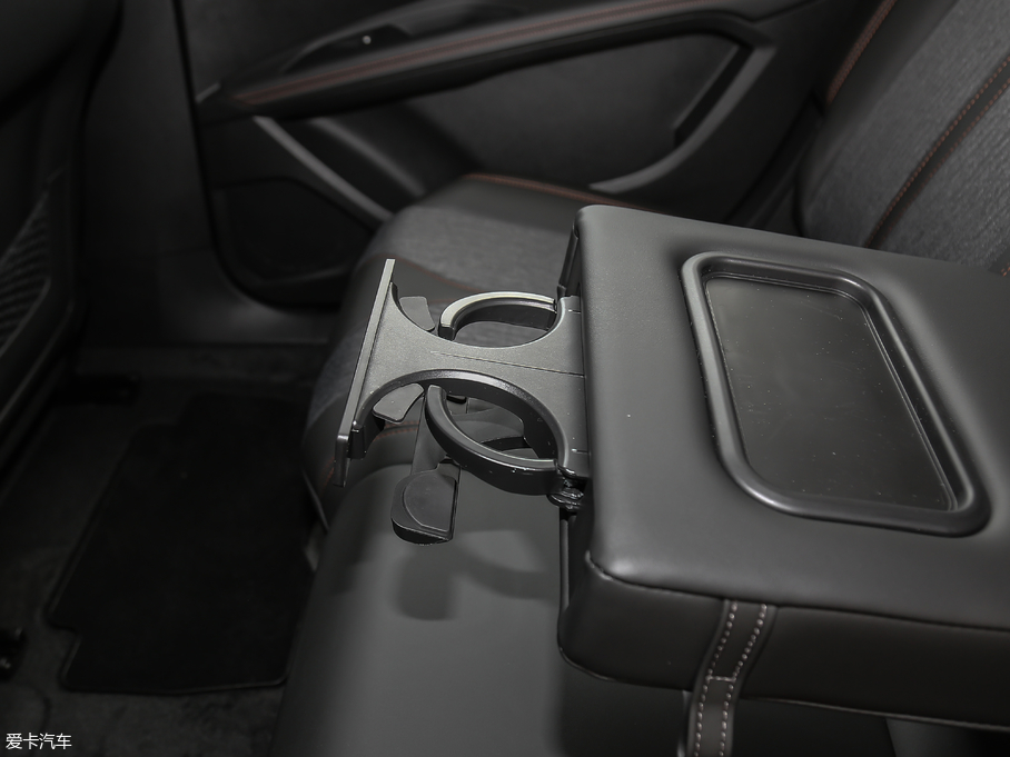 20195008 400THP Ş 7 VI