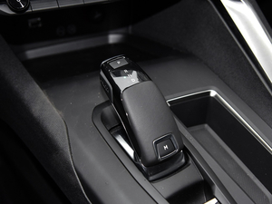 2019350THP IȰ 5 V QU