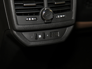 2019380THP AGT 7 V g