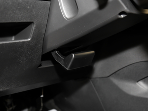 2019380THP AGT 7 V g