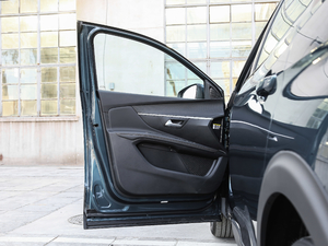 2019380THP Ӣ 7 V {λ܇T