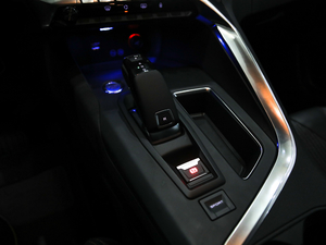 2019380THP Ӣ 7 V п؅^