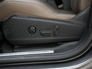 2019380THP AGT 7 VI {{