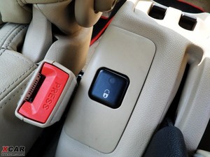 2009款1.6L 自动享乐版 空间座椅