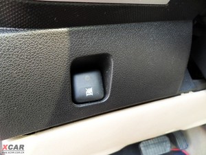 2009款1.6L 自动享乐版 空间座椅
