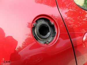 2009款1.6L 自动享乐版 油箱盖
