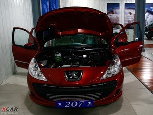 2009款1.6L 手动品乐版 整体外观