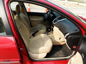 2009款1.6L 自动享乐版 空间座椅