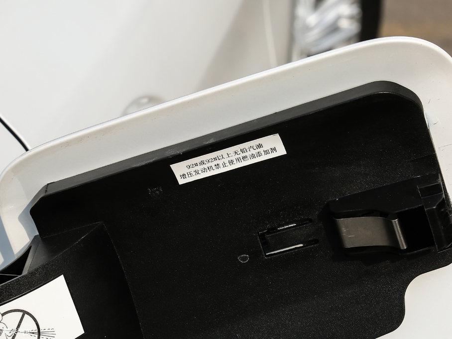 2019���(bi��o)��308 1.6L �քӕr(sh��)�а� ��V