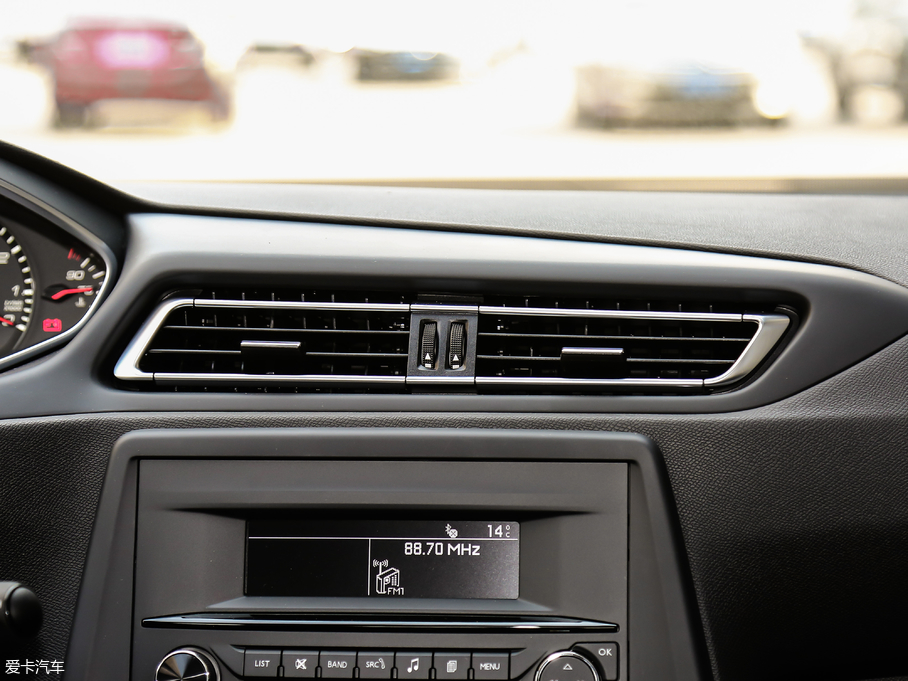 2019308 1.6L քӕrа V