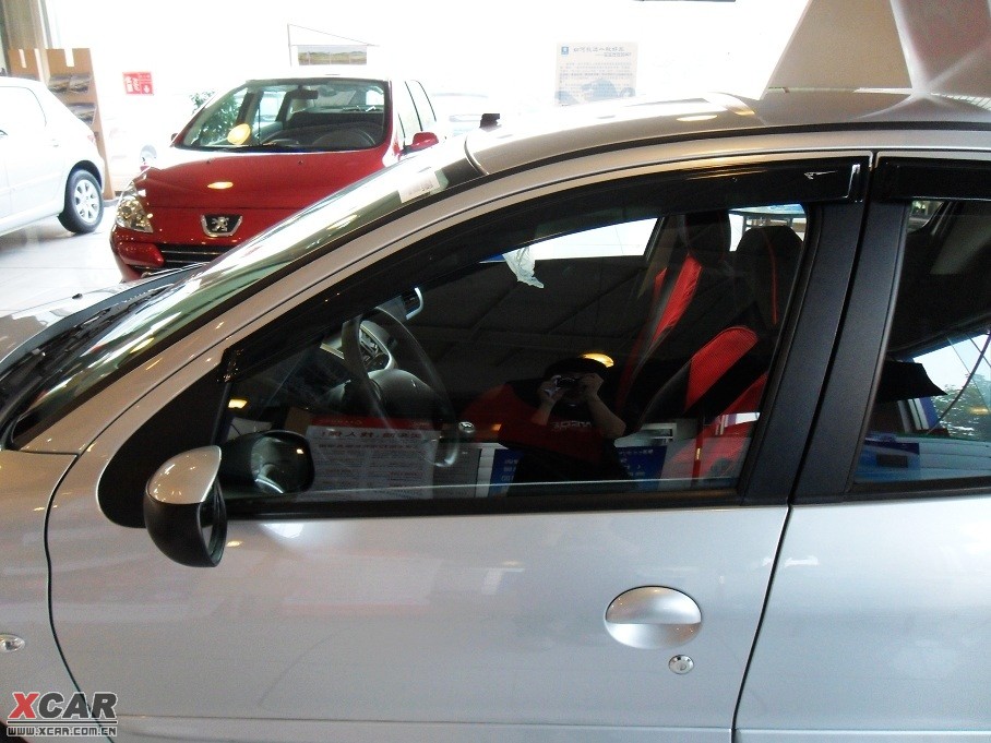 2009(bio)207Ɏ 1.4L քS