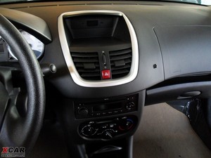 2009款1.4L 手动驭乐版 中控区
