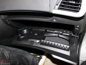2009款1.4L 手动驭乐版 空间座椅