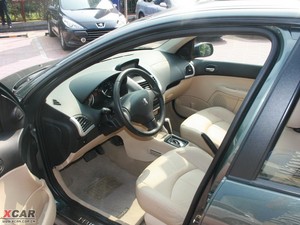2009款1.6L 自动享乐版 空间座椅