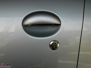2009款1.6L 自动品乐版 主驾门拉手
