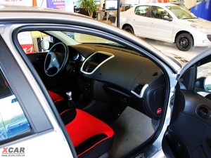 2009款1.4L 手动驭乐版 空间座椅