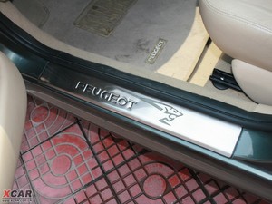 2009款1.6L 自动享乐版 空间座椅