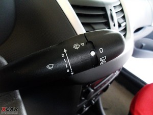 2009款1.4L 手动驭乐版 中控区