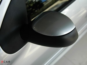 2009款1.6L 自动品乐版 后视镜
