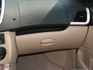 2009款1.6L 自动享乐版 空间座椅