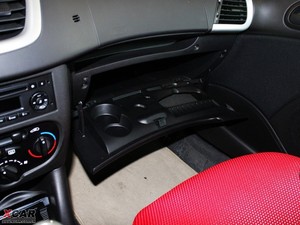 2009款1.4L 手动驭乐版 空间座椅