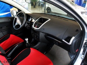 2009款1.4L 手动驭乐版 中控区