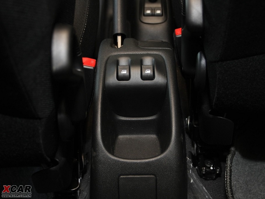 2009(bio)207Ɏ 1.6L ԄƷ