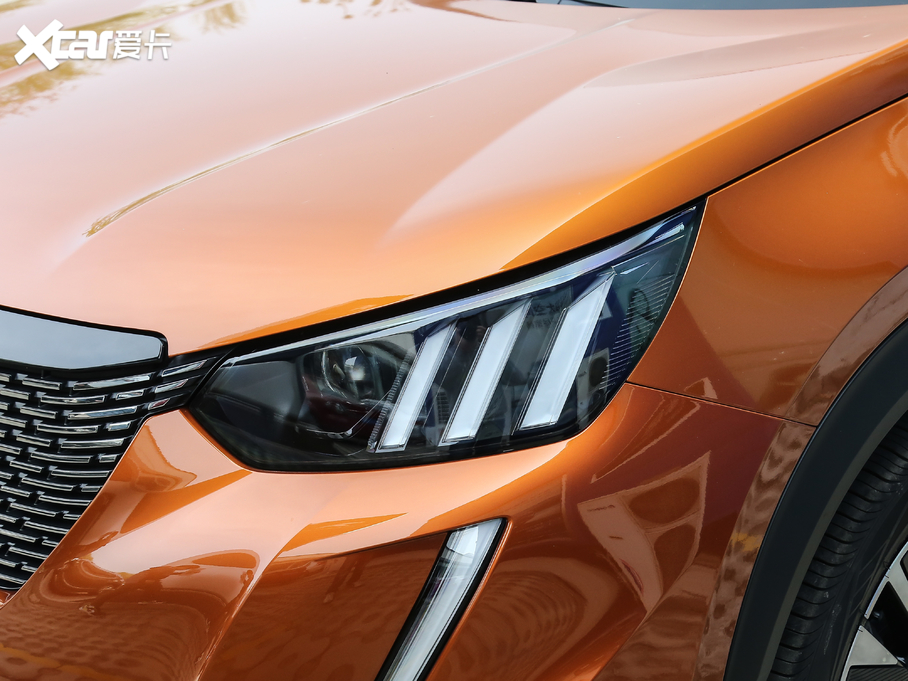 2020�����2008 230THP �J�а�