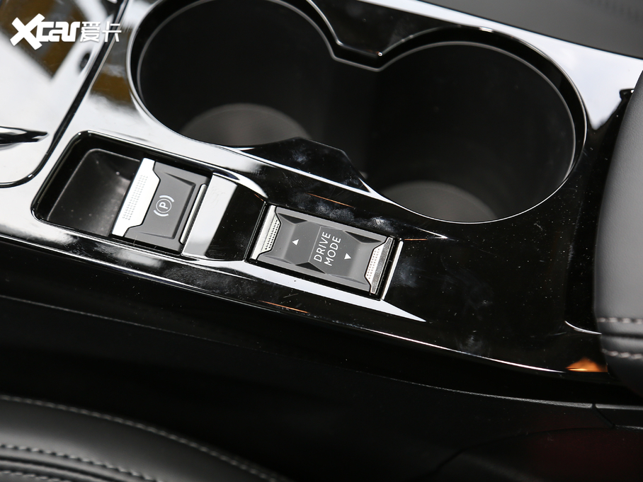 2020���(bi��o)��2008 230THP �J�а�