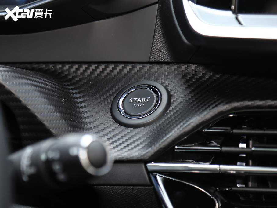 2020�����2008 230THP �J�а�