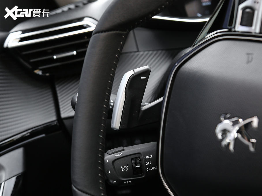 2020�����2008 230THP �J�а�