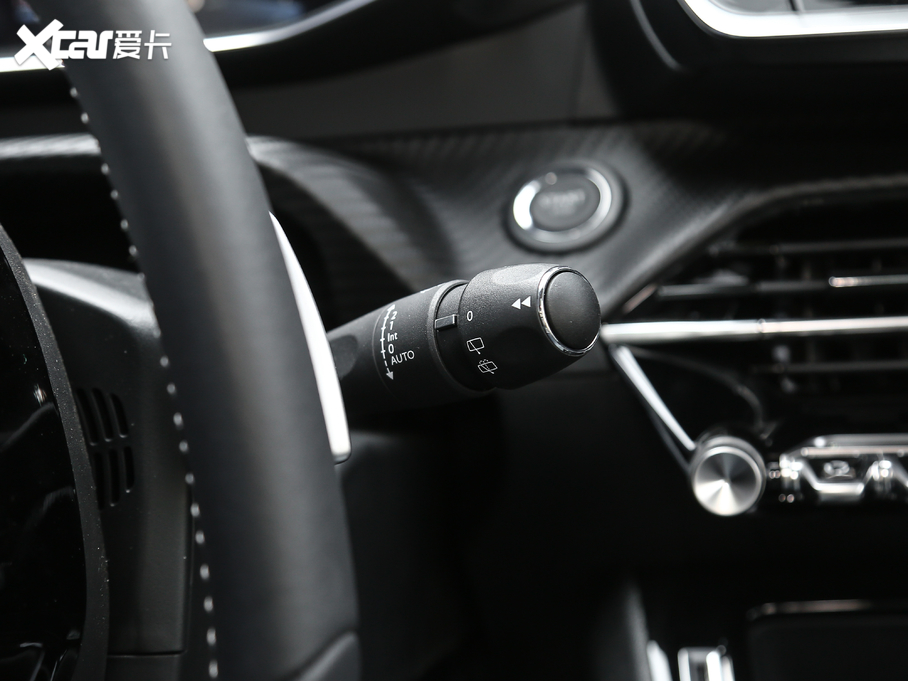 2020�����2008 230THP �J�а�