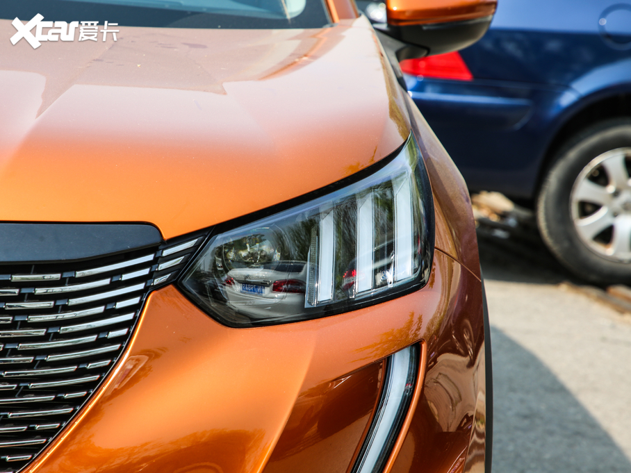 2020�����2008 230THP �J�а�