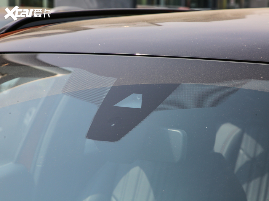 2020�����2008 230THP �J�а�