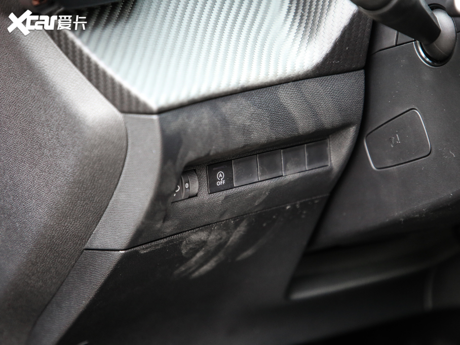 2020�����2008 230THP �J�а�